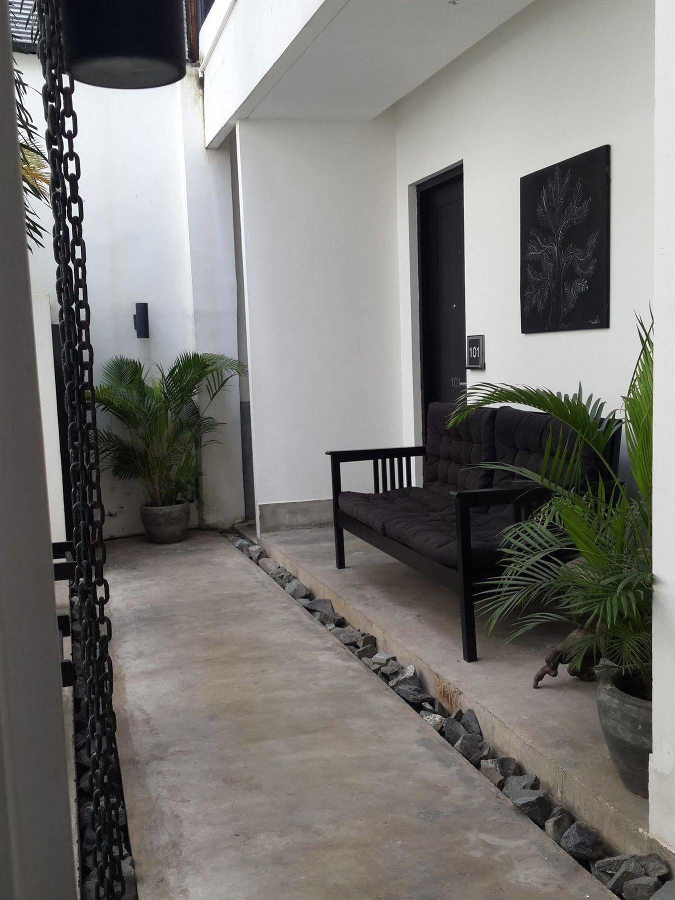 Hotel Ofuro Phnom Pen Exterior foto
