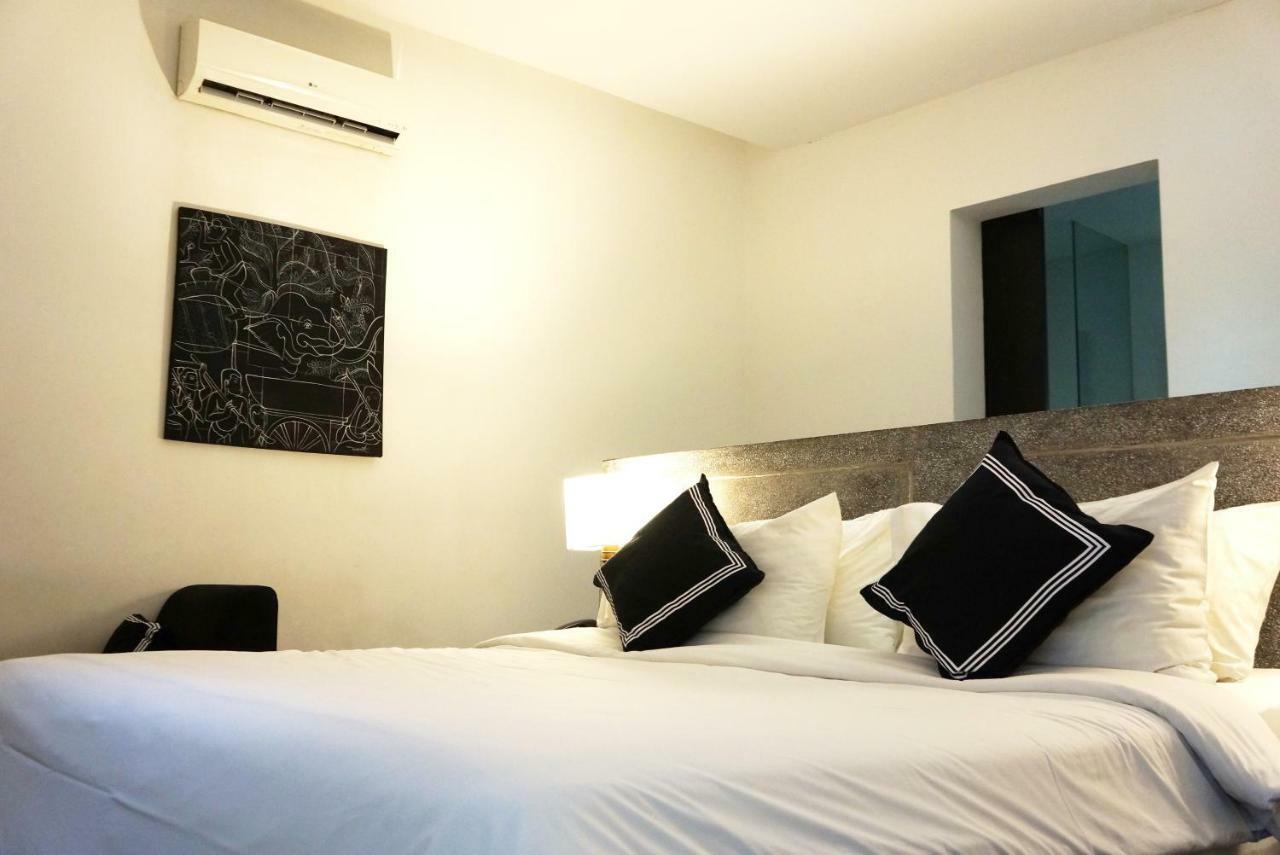 Hotel Ofuro Phnom Pen Exterior foto