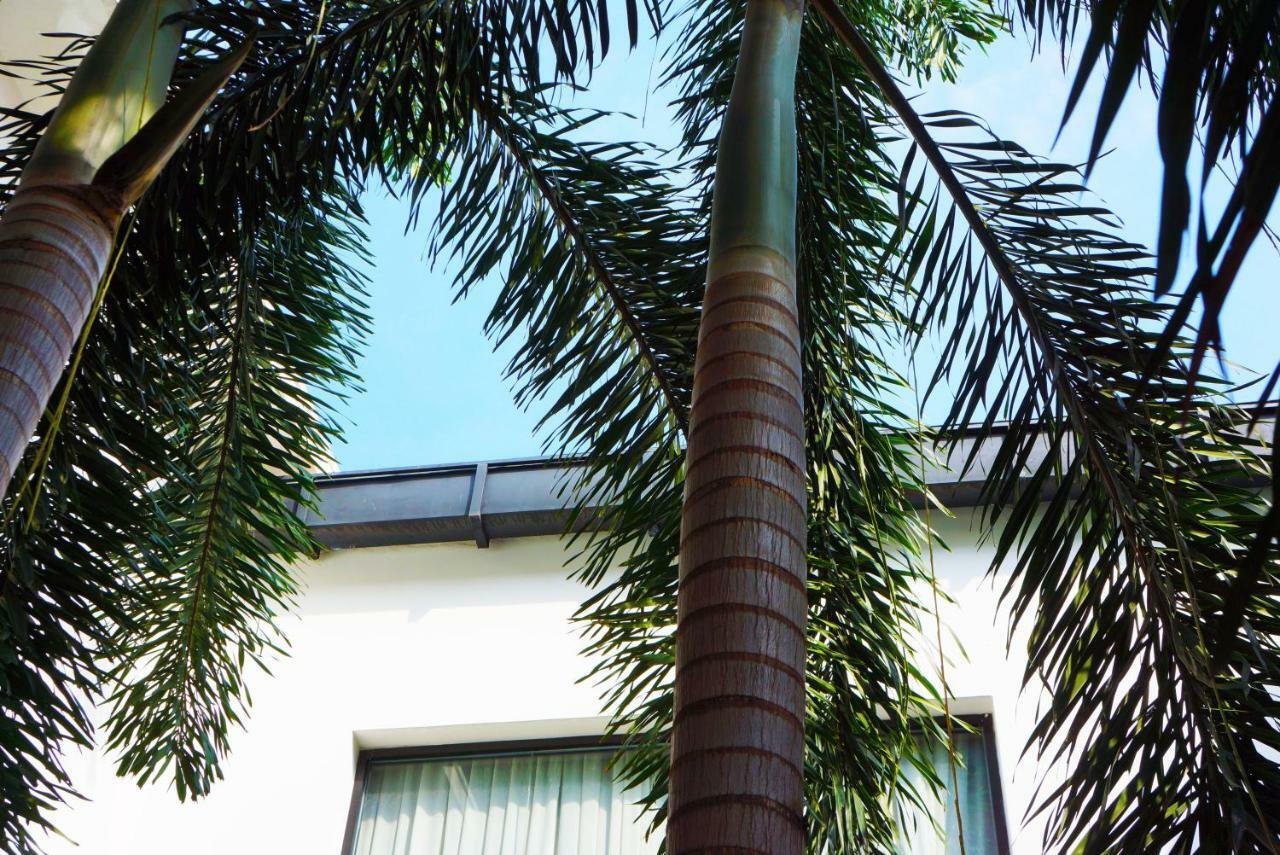 Hotel Ofuro Phnom Pen Exterior foto